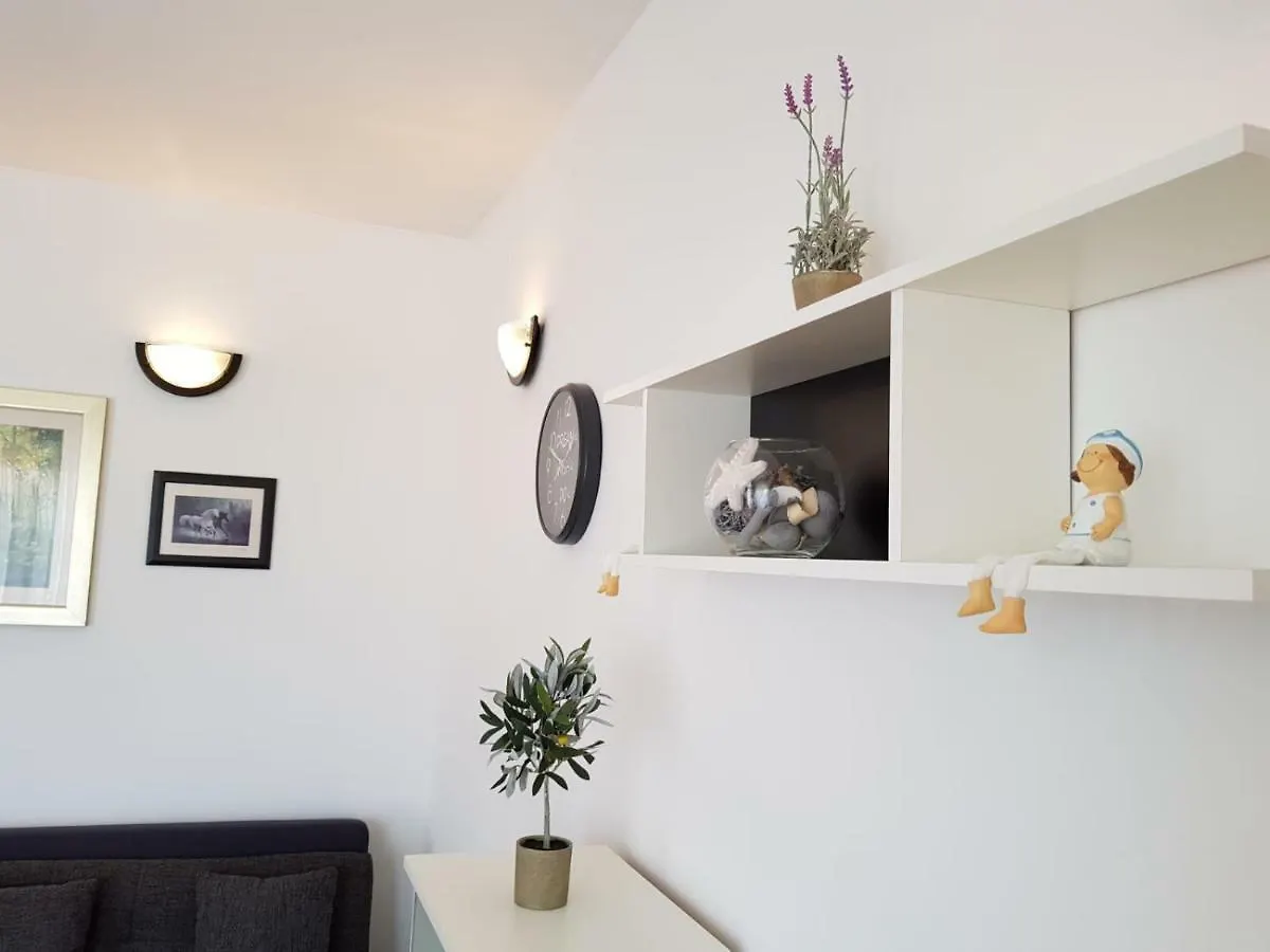 Apartment Mate Kastela Croatia