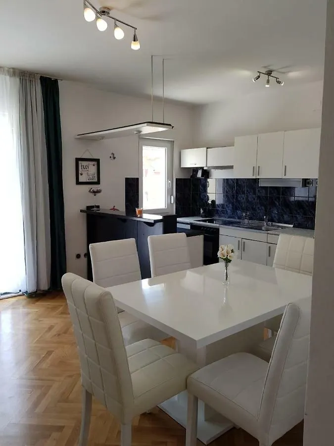 Apartment Mate Kastela